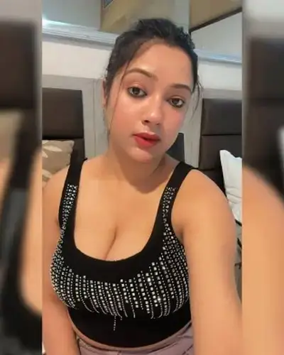 Call Girls Service Malhargarh